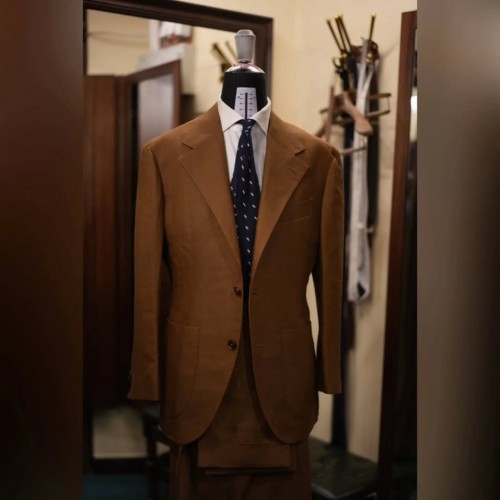 WB61323 by Dynasty Tailor